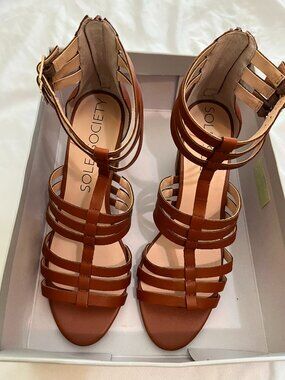 Sole Society Gladiator Style block heel sandal size 9.5 luggage/cognac color